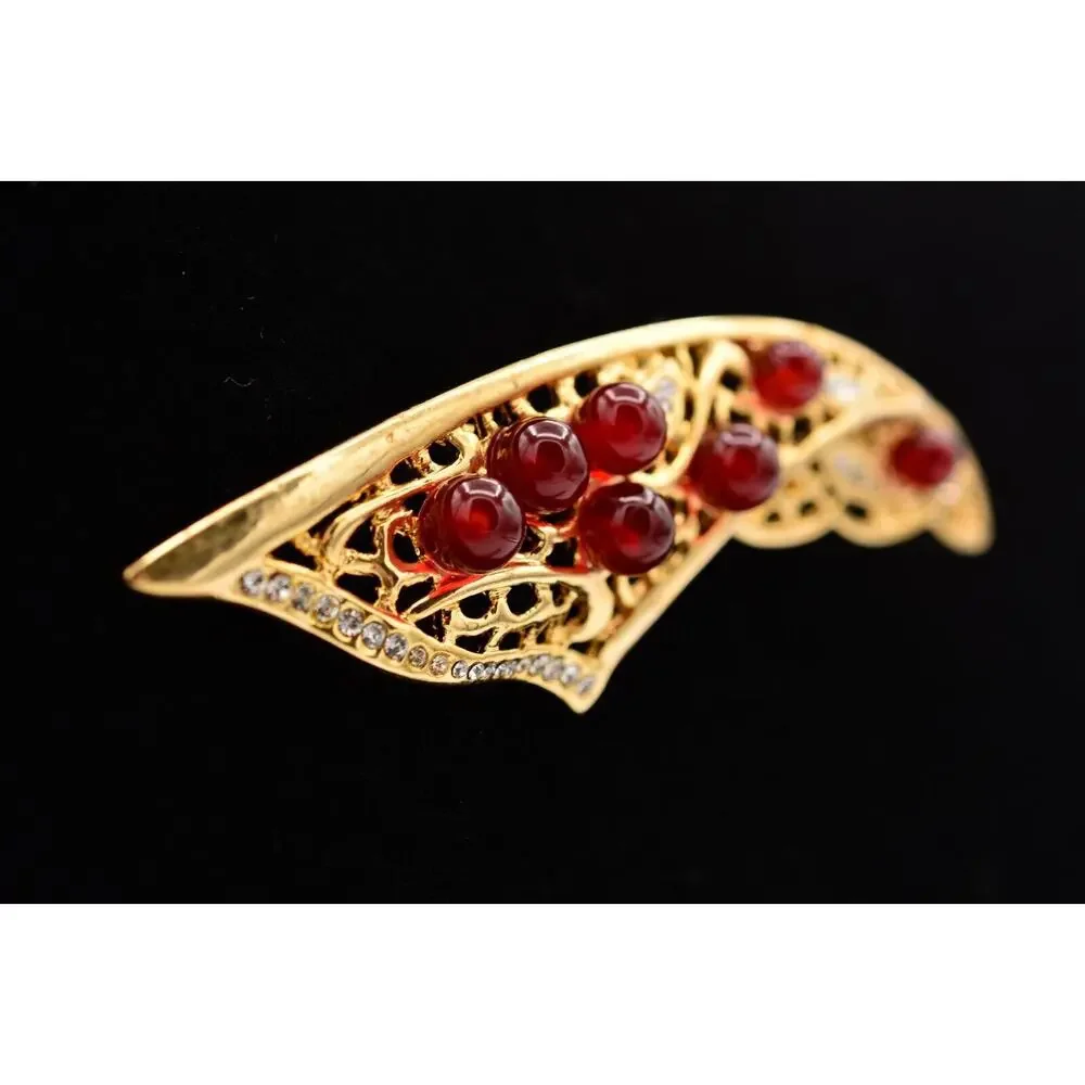 Unbranded stunning brooch